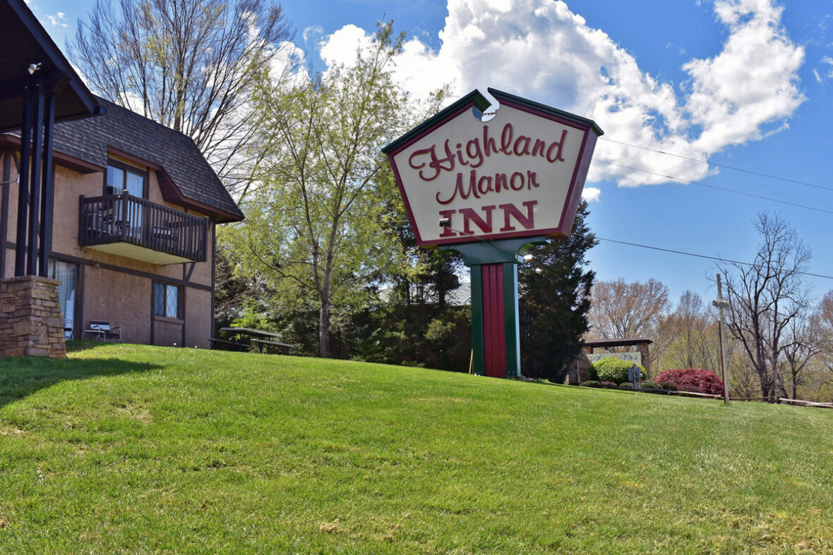 How To Plan a Cozy Mountain Stay at Highland Manor Inn